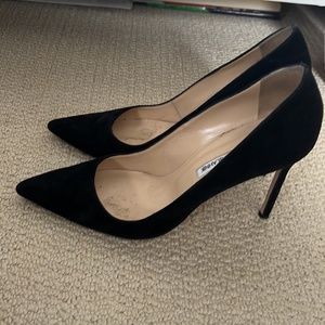 Manolo Blahnik BB 90 Pump black suede size 41